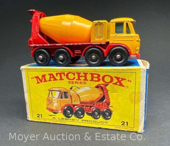 Lesney Matchbox No. 21 Foden Concrete Truck, with Box image