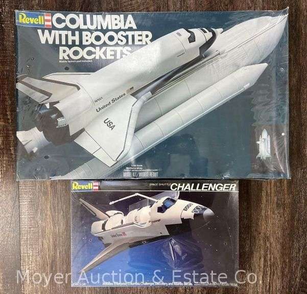 (2) Revell Plastic Model Kits, Challenger and Columbia, Sealed in Plastic, 1/144 Scale image