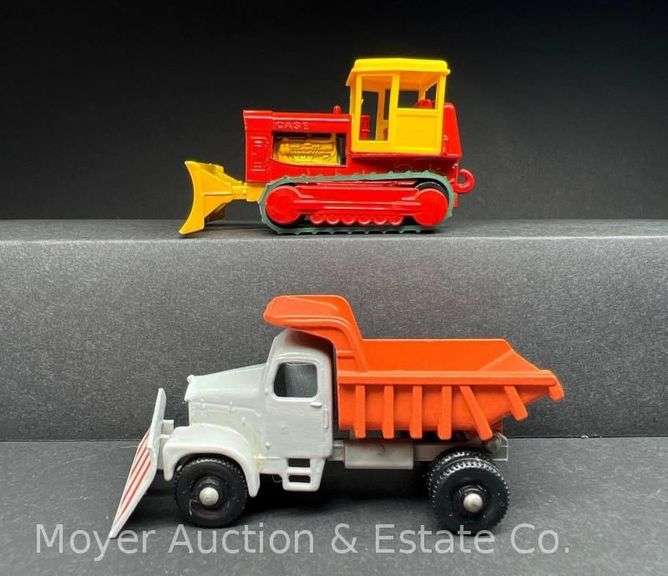 Lesney Matchbox No. 16 Scammell Snow-Plough and Case Bulldozer image