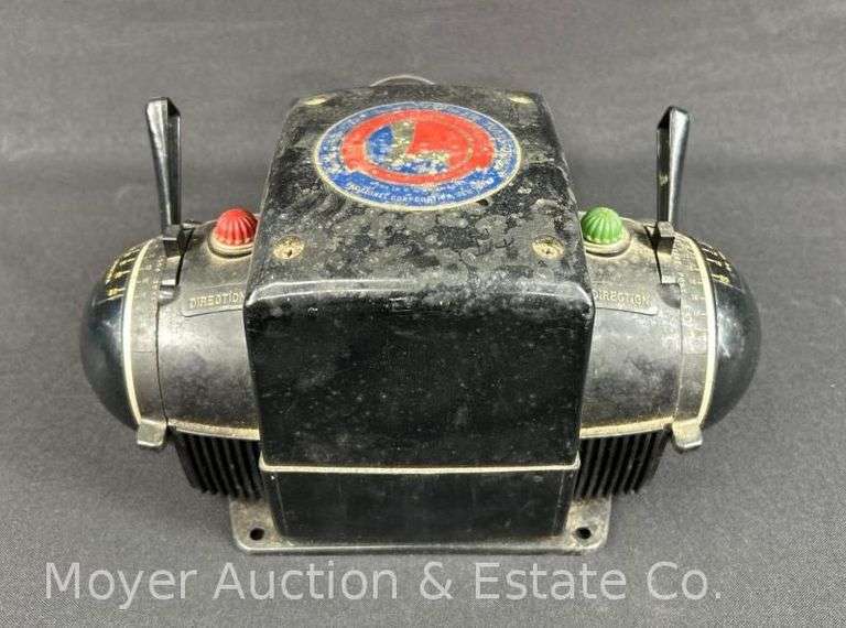 Lionel ZW Trainmaster Transformer, 275 Watt, with Original Box image