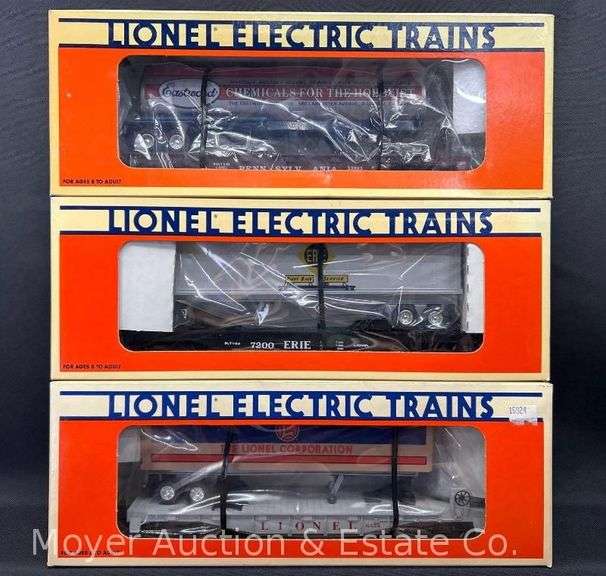 (3) Lionel Flatcars with Loads, in Original Boxes image
