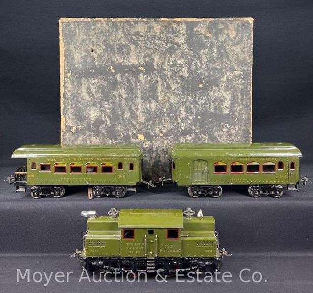 Ives No. 700 Standard Gauge Set, No. 3241 Electric Locomotive, No. 184 and 186 Passenger Cars image