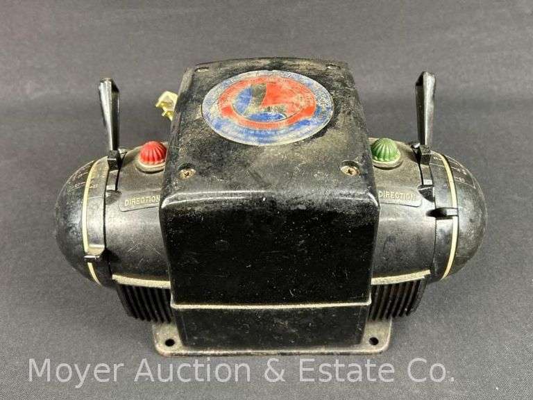 Lionel ZW Trainmaster Transformer, 275 Watt, Loose Emblem image