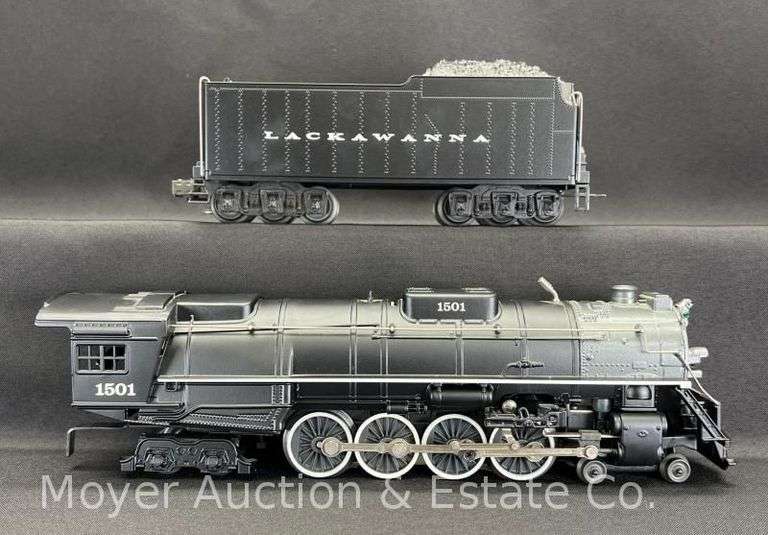 Lionel Delaware, Lackawanna & Western 4-8-4 Steam Locomotive and Tender, No. 18003 image