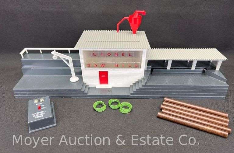 Lionel Operating Sawmill, No. 2301, with Original Box image