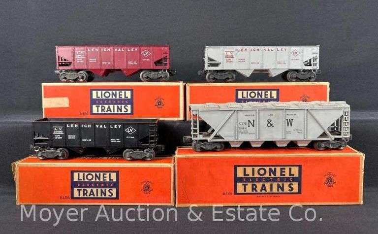 (4) Lionel Hopper Cars, with Original Boxes image