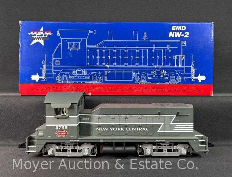 USA Trains G Scale New York Central EMD NW-2 Diesel Switcher, No. R22017, with Original Box image