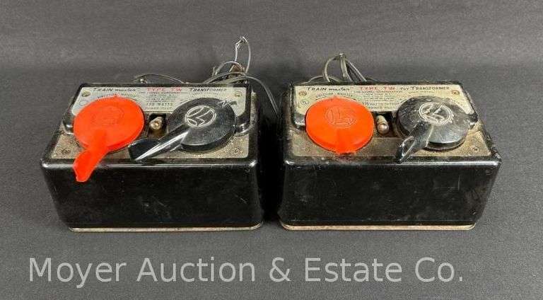 (2) Lionel TW Transformers image