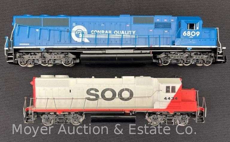 (2) Athearn HO Scale Diesel Locomotives, with Boxes image