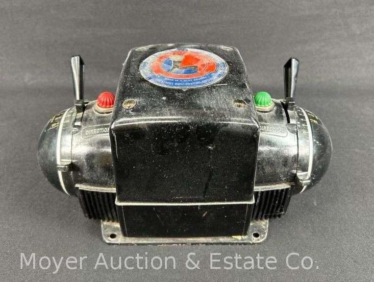 Lionel ZW Trainmaster Transformer, 275 Watt, Loose Emblem image