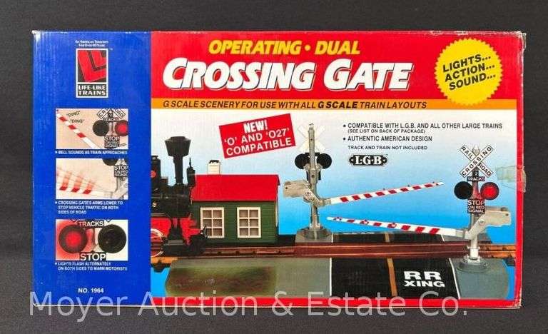 Life-Like G Scale Operating Crossing Gate, with Original Box image