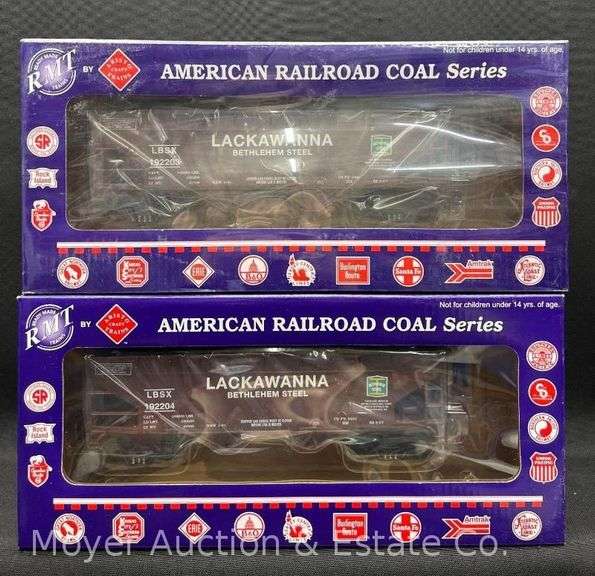 (2) RMT Lackawanna Bethlehem Steel 2-Bay Hopper Cars with Coal Loads, in Original Boxes image