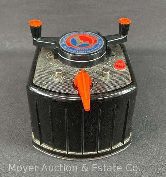 Lionel KW Trainmaster Transformer, with Box image