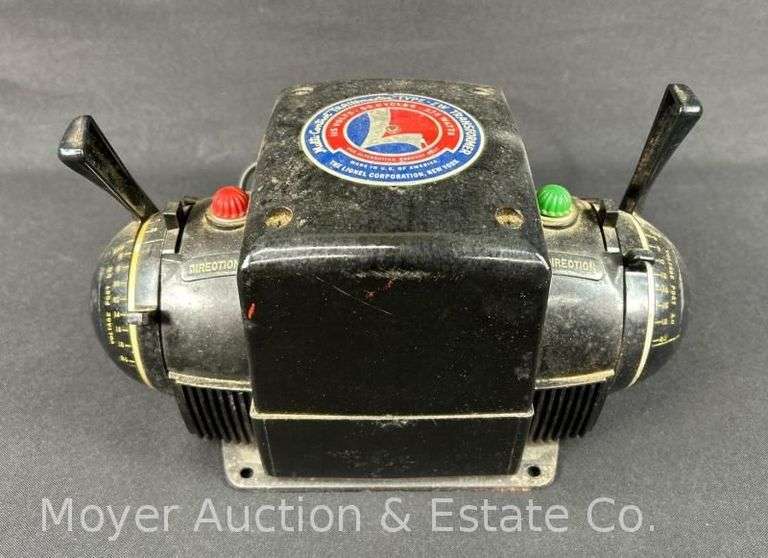 Lionel ZW Trainmaster Transformer, 275 Watt, with Original Box image