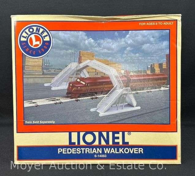 Lionel Pedestrian Walkover, No. 14083, with Original Box image