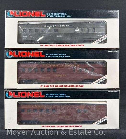 (3) Lionel Passenger Cars, with Original Boxes image