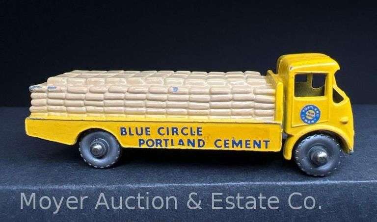 Lesney Matchbox No. 51 Albion Chieftain Cement Lorry image