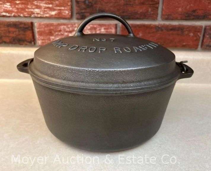 Wagner Ware -O- No. 7 Cast Iron Drip Drop Roaster/Dutch Oven, with Lid, Pattern 1267, 9.5"w image