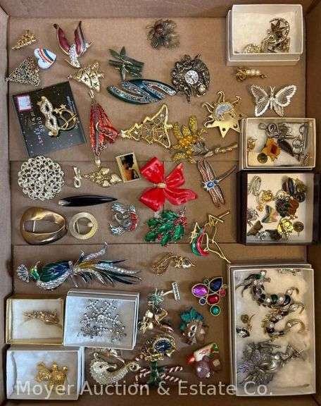 Group of Broaches and Pins image