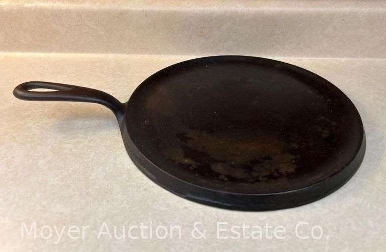 Wagner Ware -O- Cast Iron Griddle, Pattern 1109, 11"w image