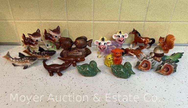 (10) Pairs of Figural Animal Salt and Pepper Shakers, Ceramic, 1"-4"h image