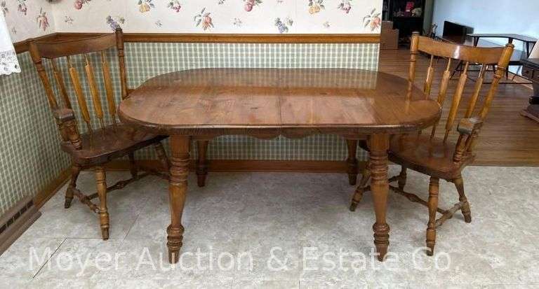 Dining Room Set, 2 Captain Chairs, Tabletop is 42"x60" with (2) 10.5" Leaves image