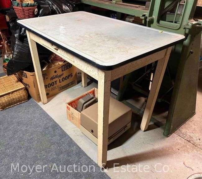 Enamel Top Kitchen Table, Wood Base, 40"x25"x31"h image