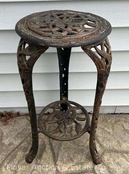 Cast Iron Round Plant Stand, 3 Legs, Newer image