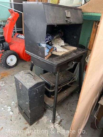 Charcoal Grill image