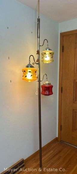 Mid-Century Modern Tension Pole Lamp, works image