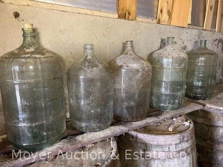 (5) 5 Gallon Glass Carboys image