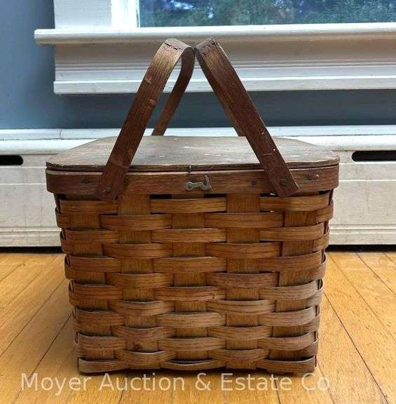 Peterboro Basket Co. Pie Carrying Basket, with Insert, 14"x14"x10"h image
