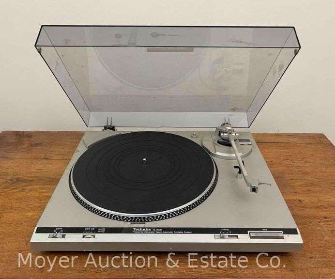 Technics SL-B200 Turntable image