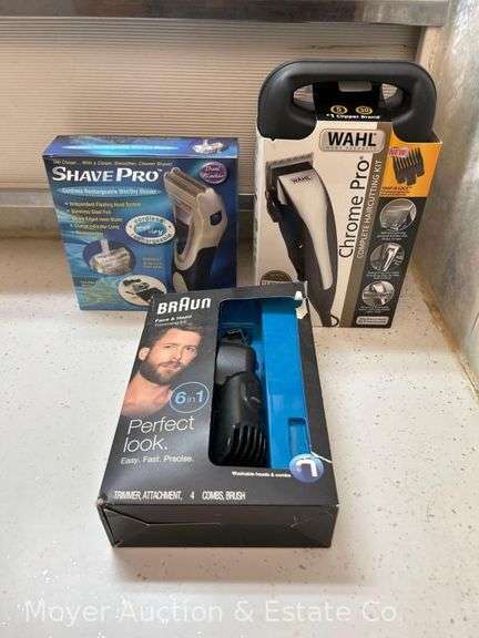 Wahl Hair Clipper Kit. with Other Hair Clippers image