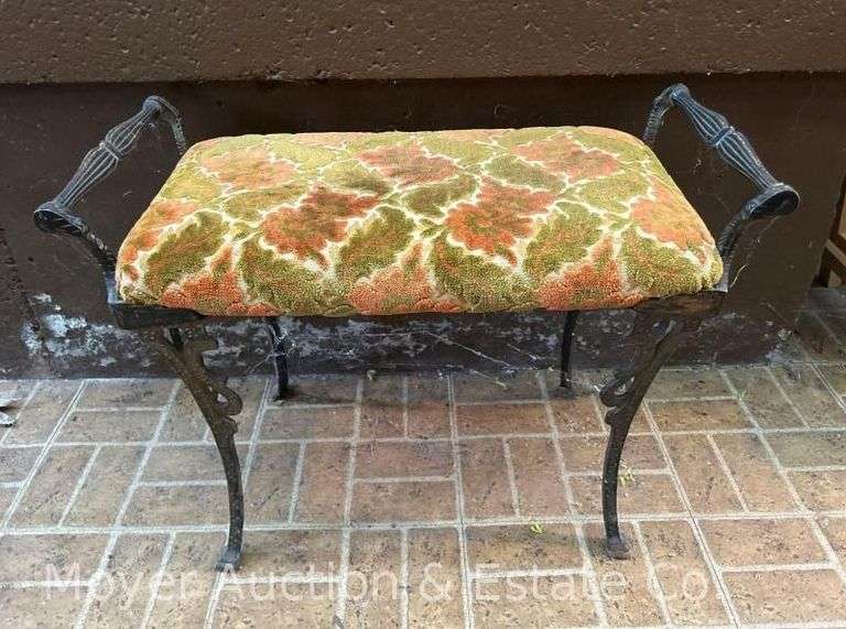 Metal Vanity Bench with Upholstered Seat, 26"w image
