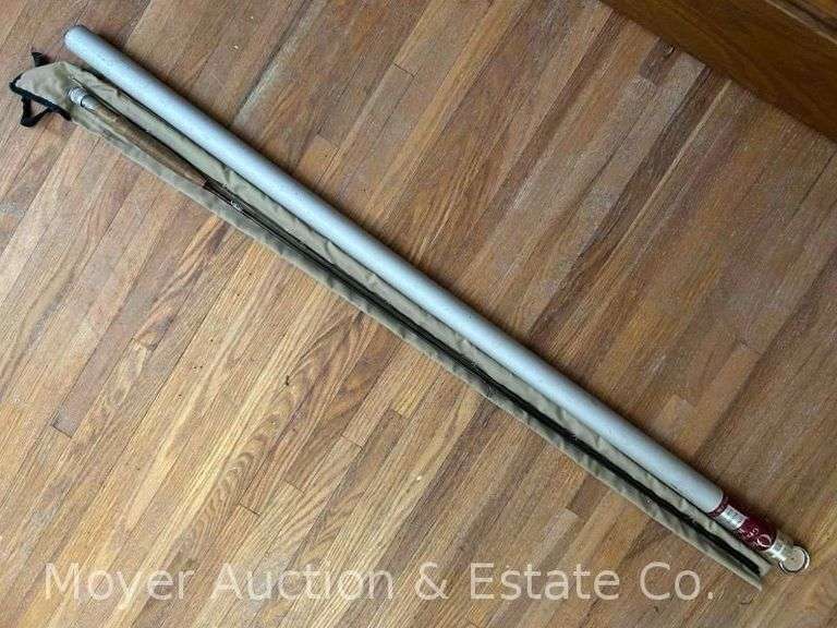 8ft. Orvis Graphite Rod, 2 1/2oz., #4 Line, with Case image