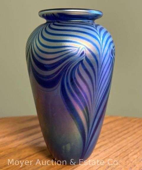 Robert Eickholt Art Glass Vase, Pulled Feather Design, Signed and Dated 1986, 5 3/4"h image