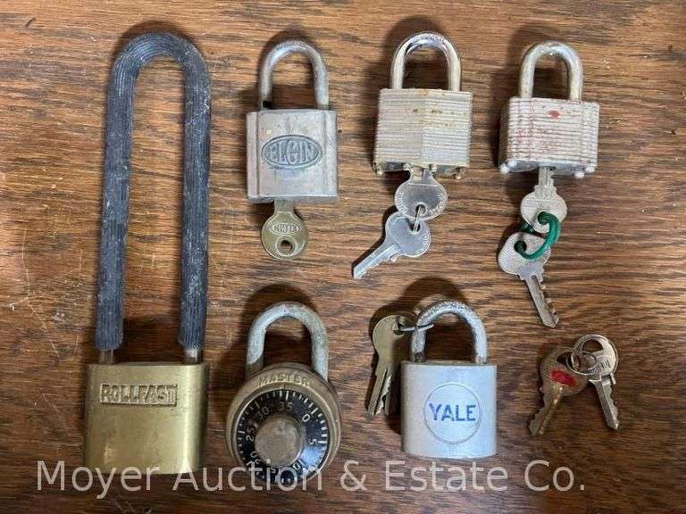 Group of Locks with Keys image