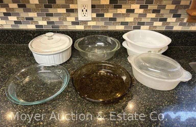 Group of Corningware Casserole Dish, Pyrex Pie Plates, Etc. image