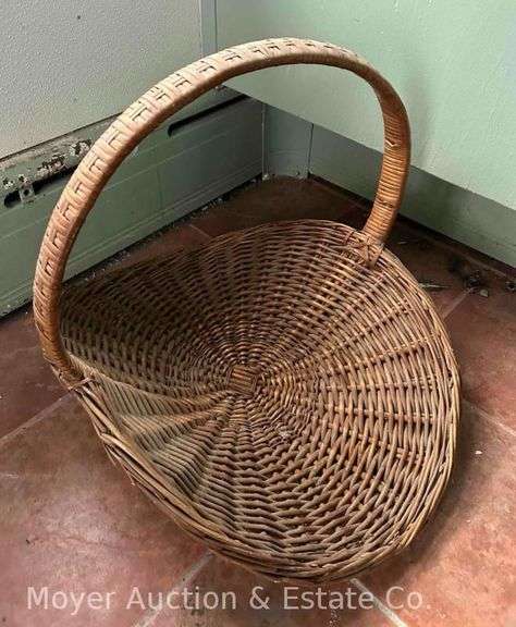 Gathering Basket, 24"w image