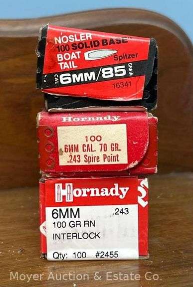 Group of 6mm Reloading Bullets image