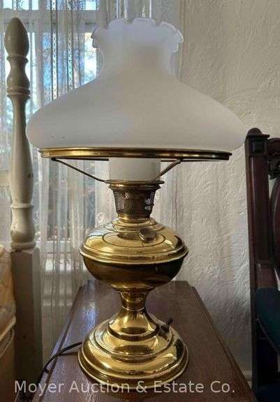 Brass Rayo-style Oil Lamp, Electrified, Unmarked, 19"h Overall image