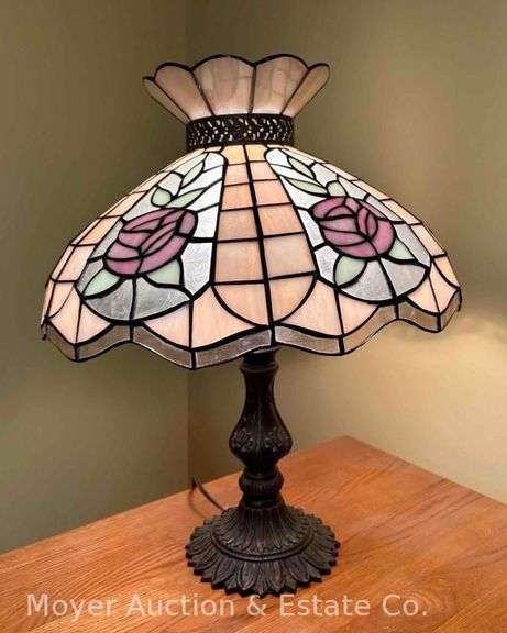 Stained Glass Table Lamp, Metal Base, 19"h image