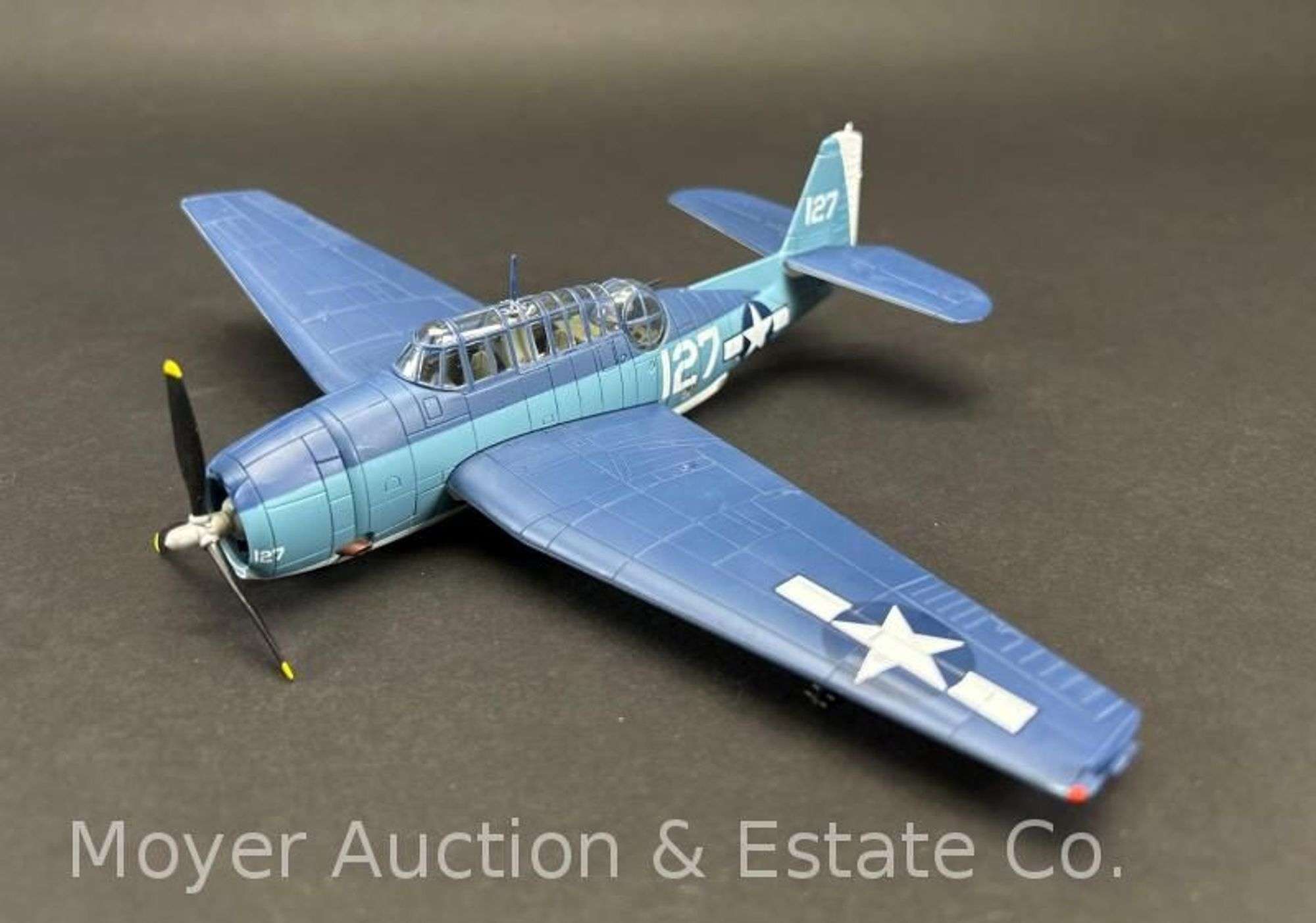 CORGI 1/72 アベンジャー TBM-3限定品 CORGI 1/72 アベンジャー TBM-3限定品