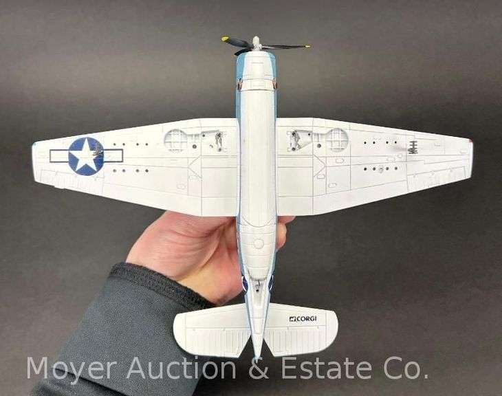 CORGI 1/72 アベンジャー TBM-3限定品 CORGI 1/72 アベンジャー TBM-3限定品