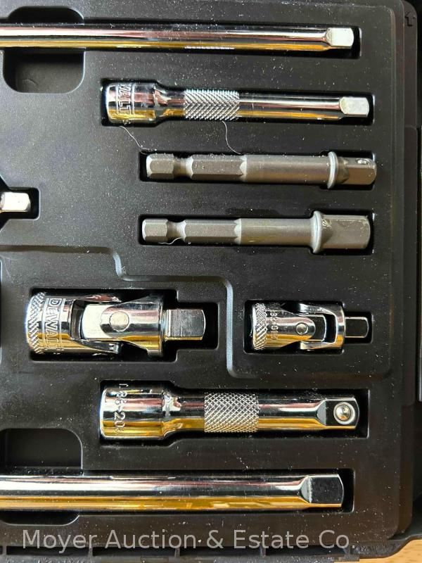 Lot image 4