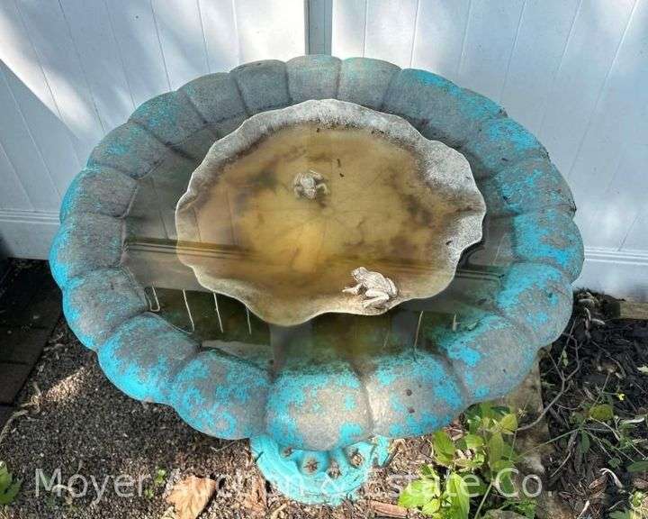 Birdbath, Composite, 29"h