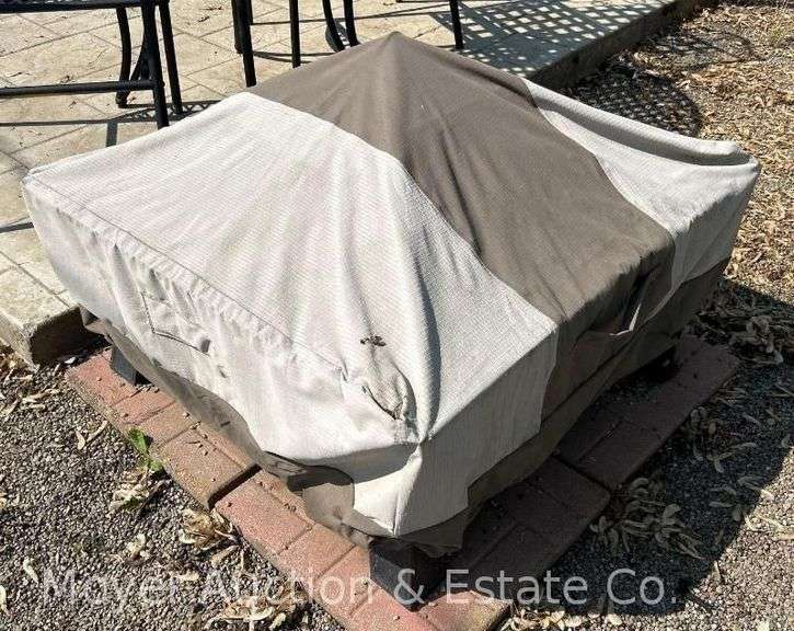 Fire Pit with Cover, 34"w