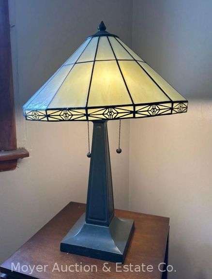 Stained Glass Desk Lamp, 19"h