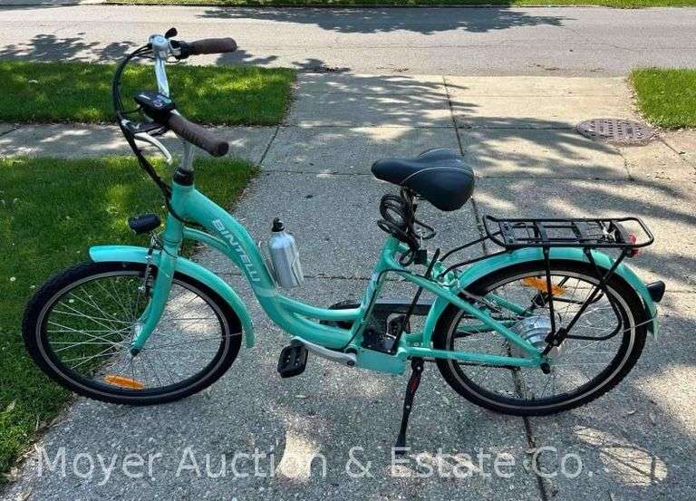 Bintelli Women's E-Bike with Charger, New Helmet, and Seat Cover